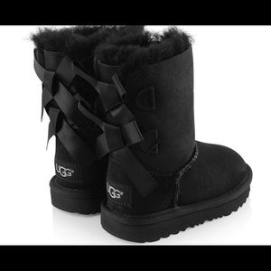 girl ugg boots with bows